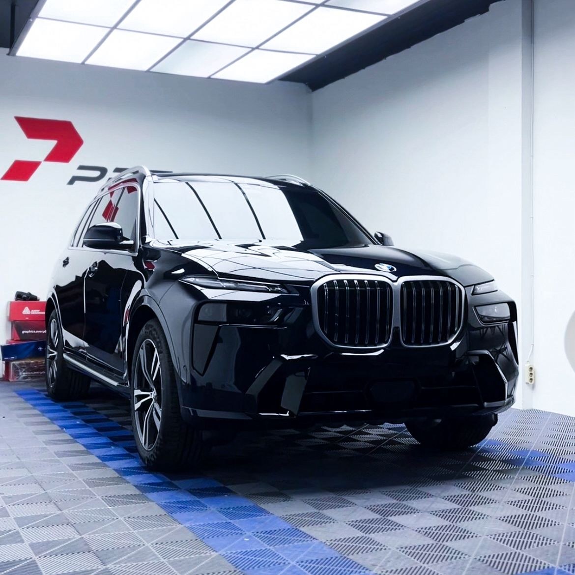 BMW X7 di studio Prestige Autodetailing